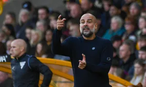 Guardiola: 'Man City không quen thắng phút cuối'